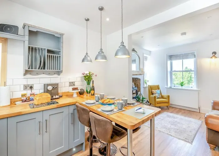 3 Bed In Oc-c34363 *